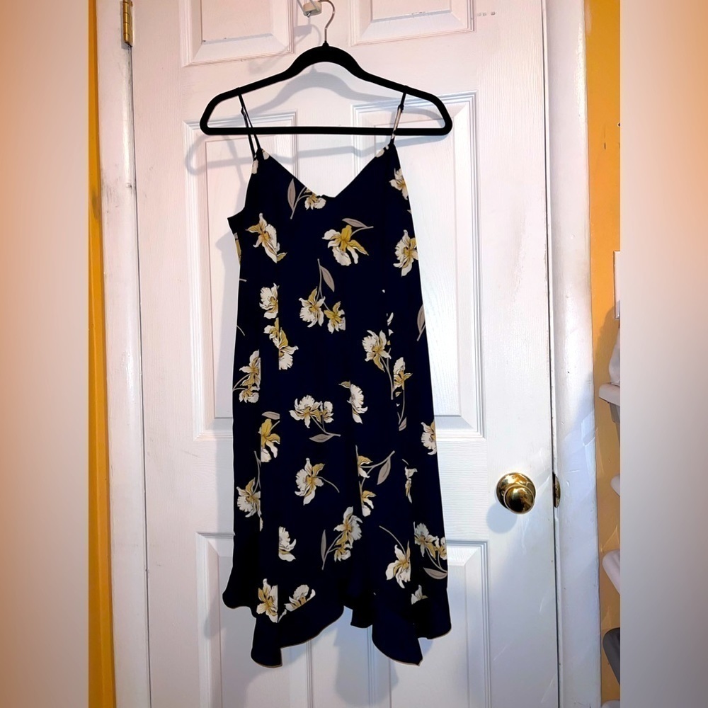 19 COOPER Navy Floral Print Sleeveless Ruffle Skirt Hem Party Cocktail Dress S